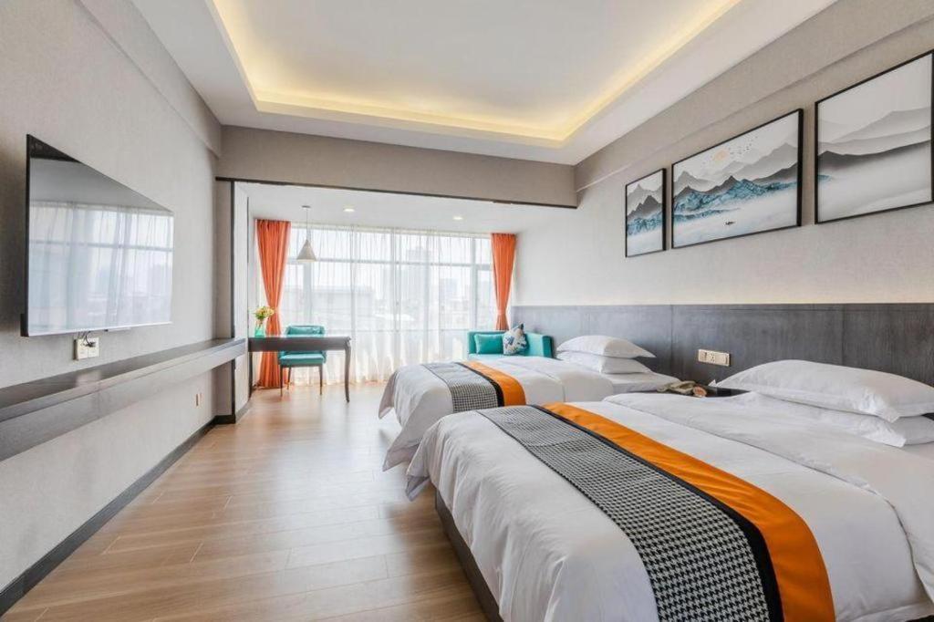 Movie Star Hotel Guangzhou Exterior photo